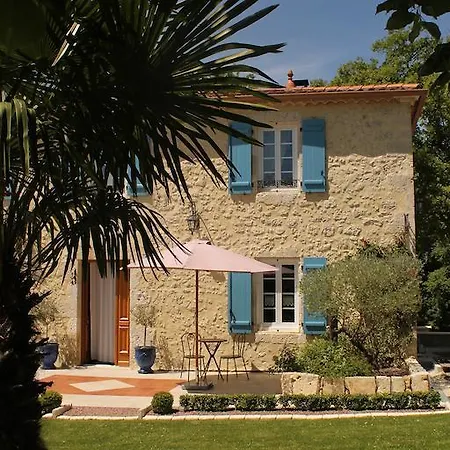 Baillargues De 3* Mouchan