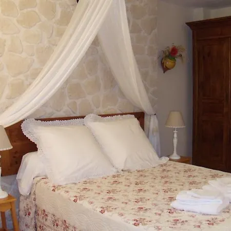 Bed & Breakfast Baillargues De 3*